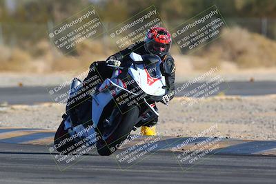 media/Jan-14-2024-SoCal Trackdays (Sun) [[2e55ec21a6]]/Turn 2 (1025am)/